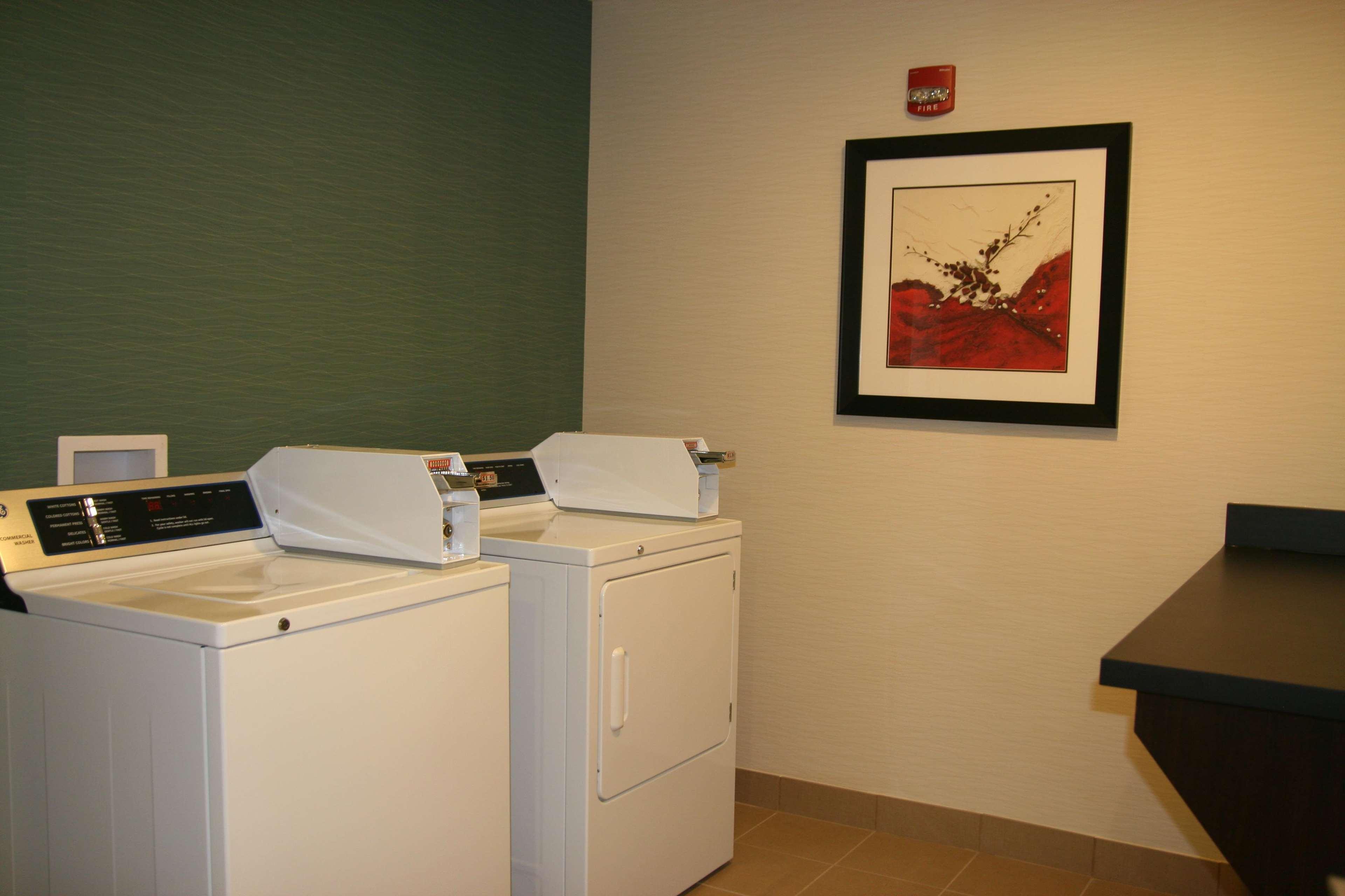 Hampton Inn New Albany Luaran gambar